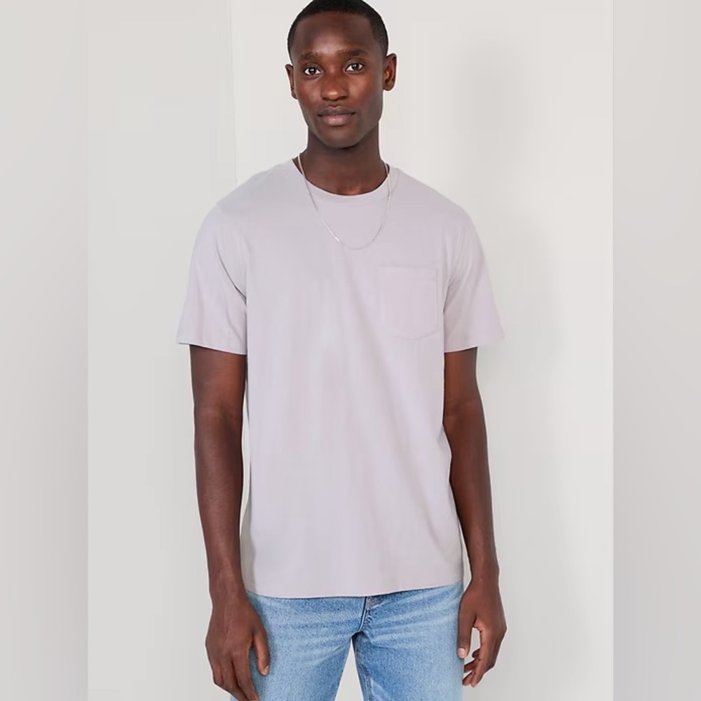 NWT Old Navy Men's XL 100% Cotton Pocket T-Shirt Lilac/Lavender